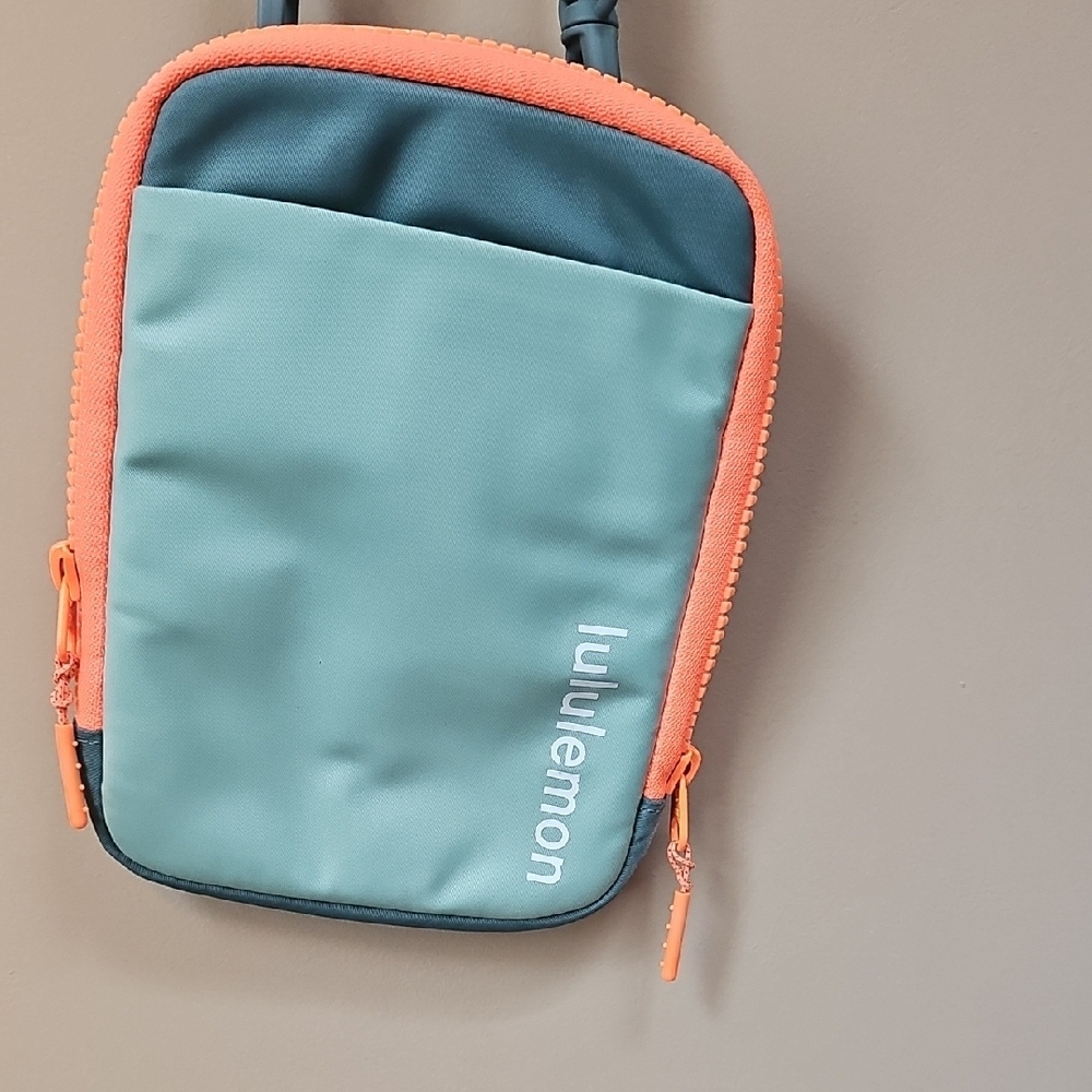 lululemon athletica Small Bag in Green and Orange